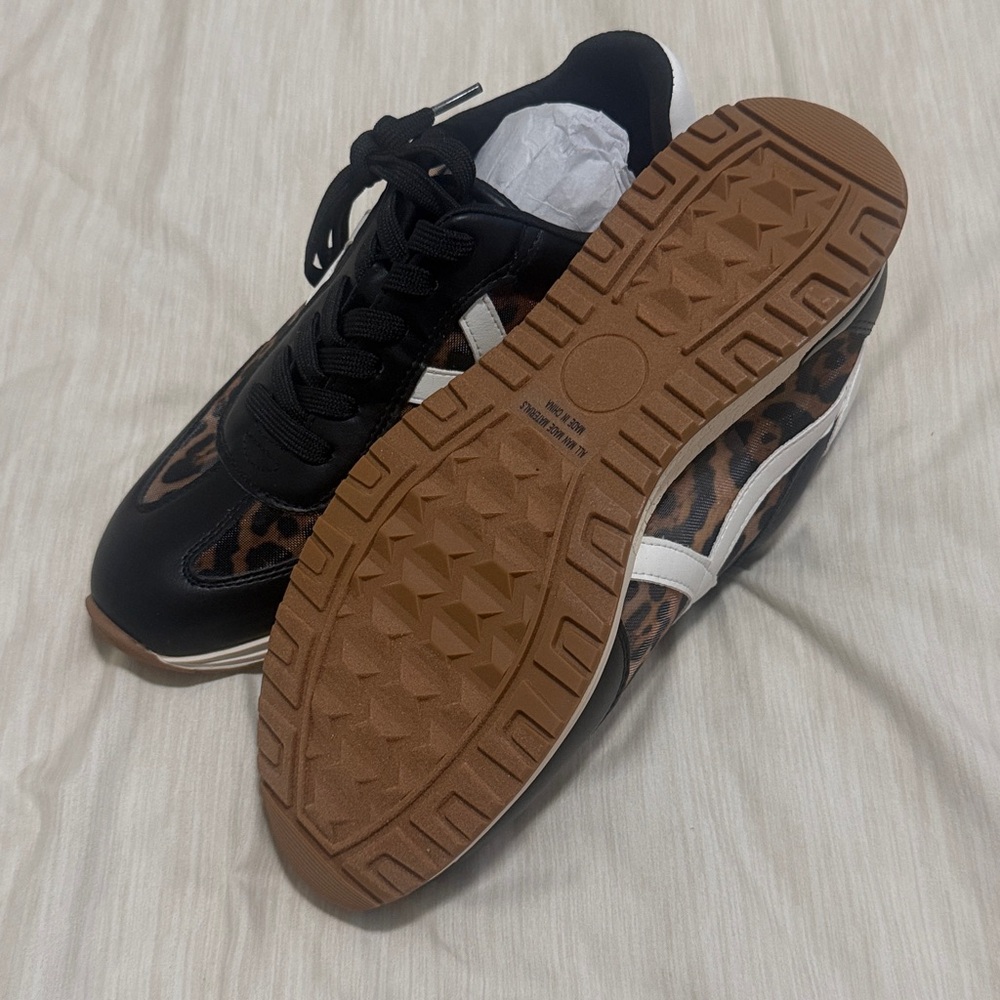 DV by Dolce Vita Leopard and Black Sneakers - Picture 7 of 8